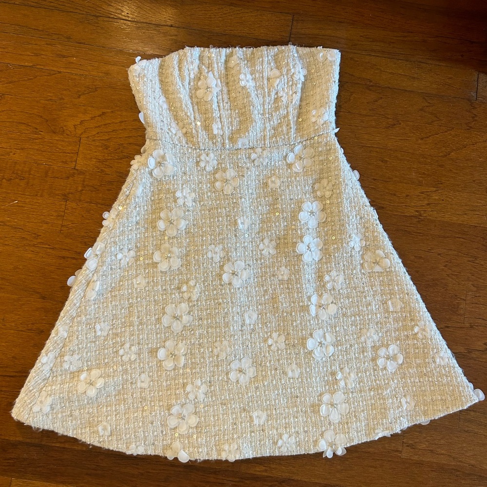 Anthropologie Cream-White Floral Appliqué Strapless SMALL NWT